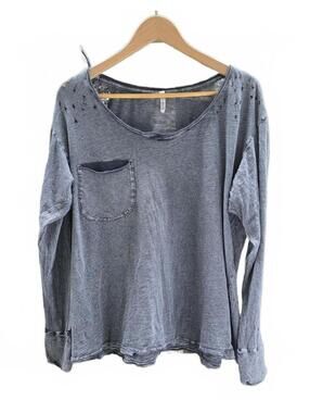Magnolia Pearl Long Sleeve Charcoal Cotton Pocket Tee With Distressing  One Size